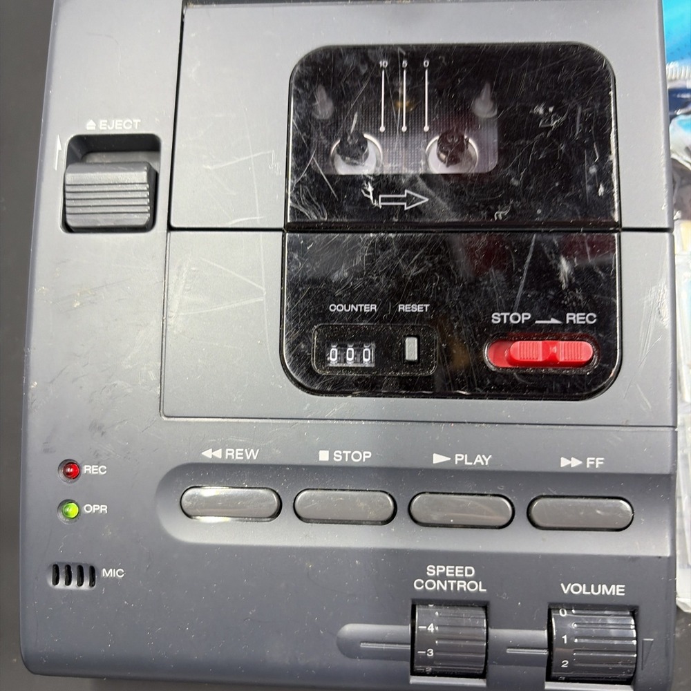 SONY M-2000 Microcassette Transcriber *NO Power Supply* - Picture 2 of 4